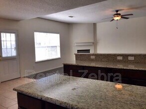 4001 Cypress Gardens Dr in Fort Worth, TX - Building Photo - Building Photo