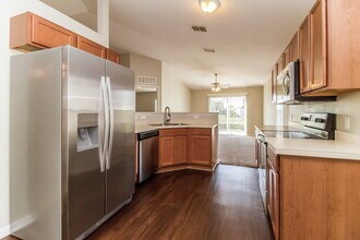 433 Hammerstone Ave in Haines City, FL - Foto de edificio - Building Photo