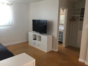 821 N 3rd St-Unit -Unit 2 in Phoenix, AZ - Building Photo - Building Photo