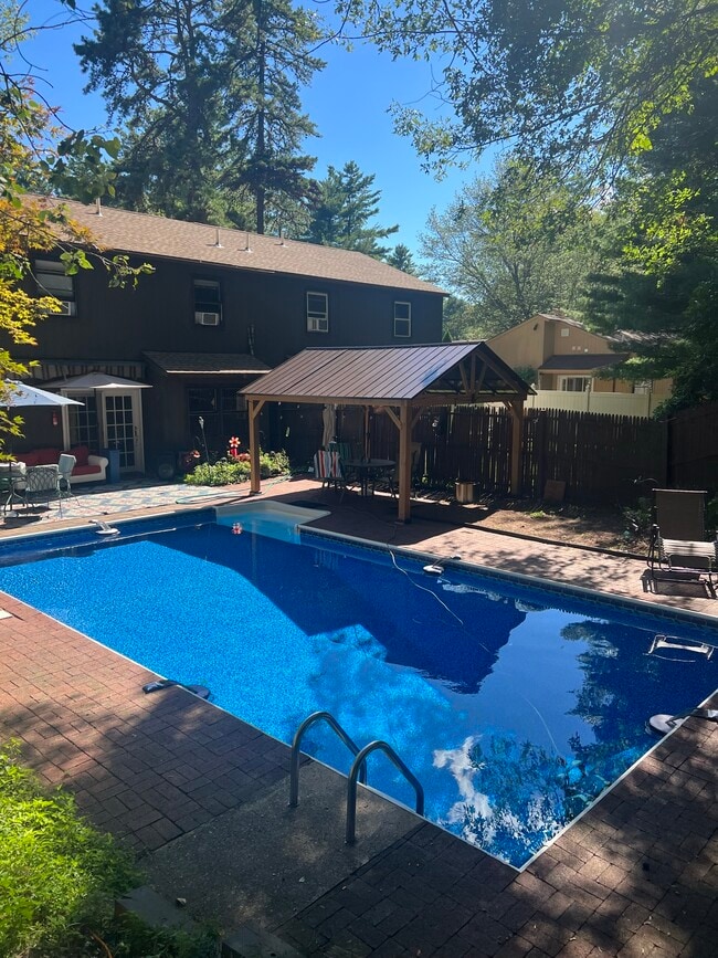 property at 83 Snowberry Rd