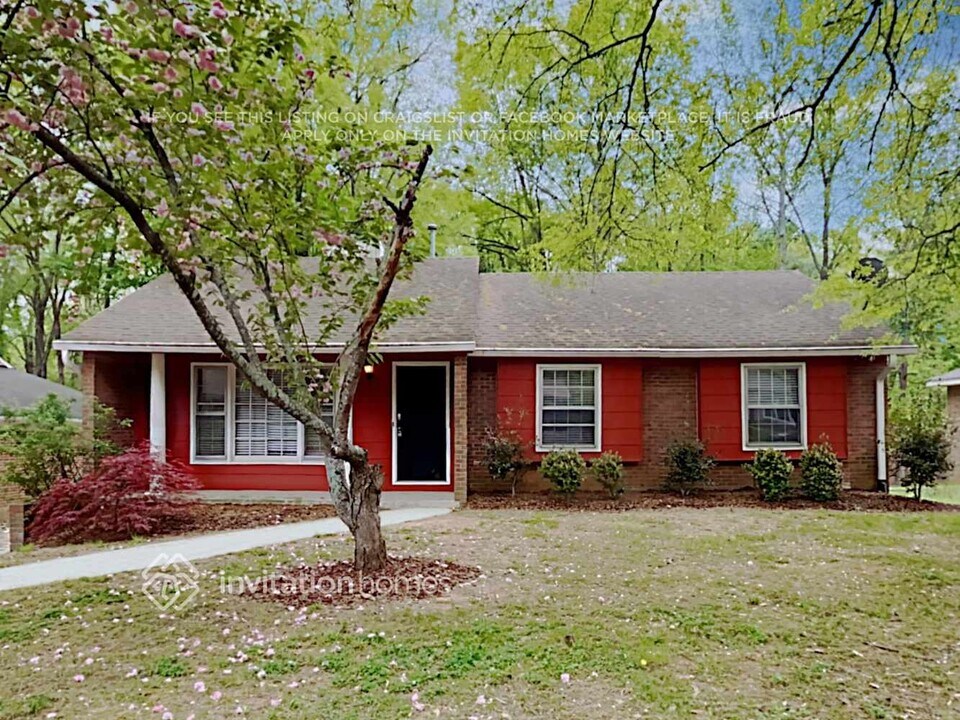 706 Rome Ct in Charlotte, NC - Building Photo