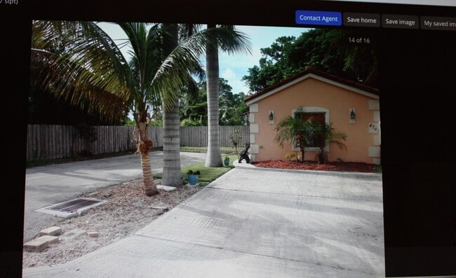 property at 4743 Clemens St