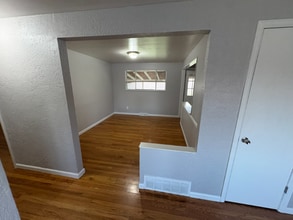 7641 Elmwood Ln in Denver, CO - Building Photo - Building Photo
