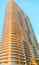488 NE 18th St in Miami, FL - Building Photo - Building Photo