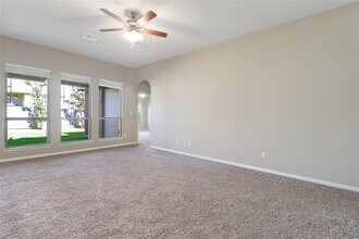 205 Scenic Hills Cir in Georgetown, TX - Building Photo - Building Photo