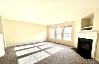 13478 Ridgemoor Ln in Midlothian, VA - Building Photo - Building Photo