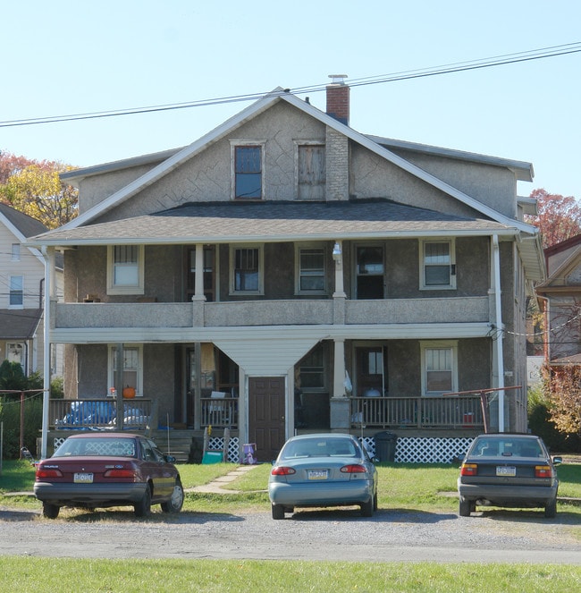 335 Clark St in Williamsport, PA - Building Photo - Building Photo