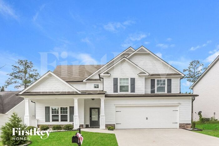 529 S Fortune Way in Dallas, GA - Foto de edificio