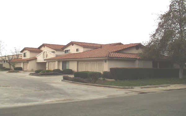 1625 S Maple St in Escondido, CA - Building Photo - Building Photo