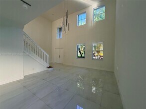 1570 Elm Grove Rd in Weston, FL - Building Photo - Building Photo