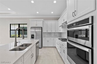 14756 Kingfisher Lp in Naples, FL - Building Photo - Building Photo