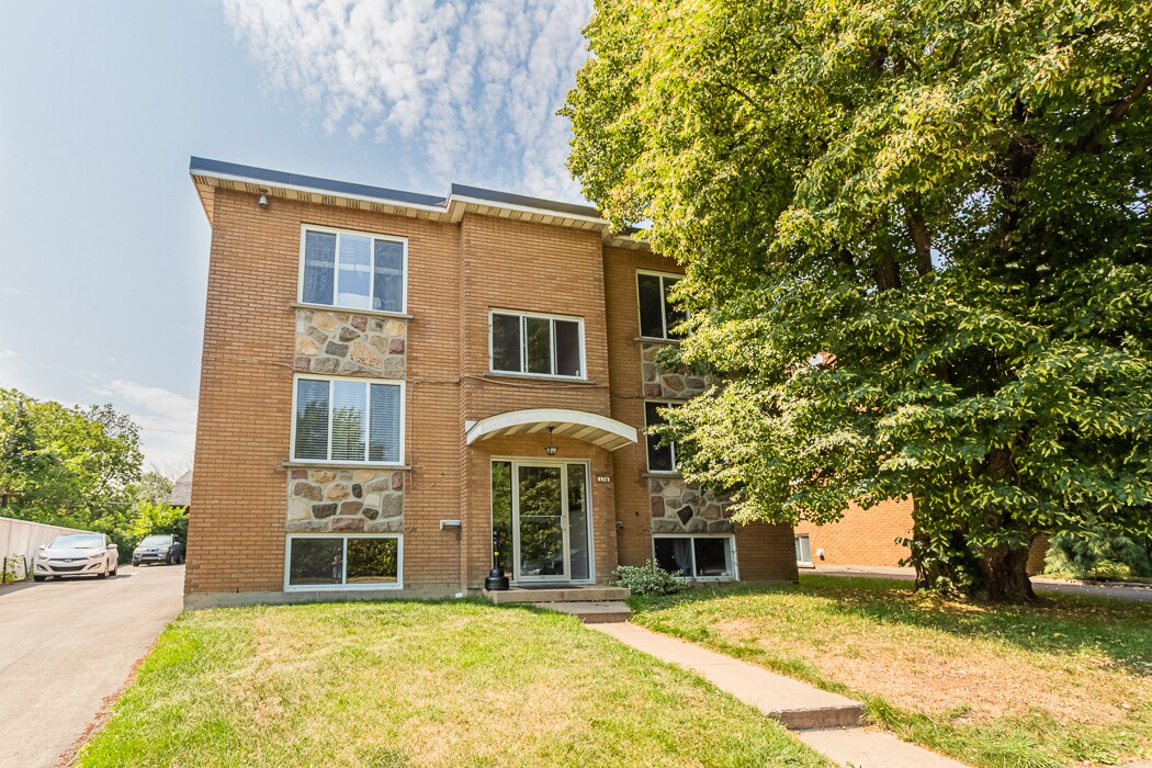 174 DES ERABLES in Varennes, QC - Building Photo