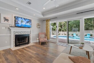 9200 Pointe Aux Chenes Rd in Ocean Springs, MS - Building Photo - Building Photo