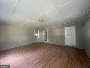 6575 Wendell Cir in Morrow, GA - Building Photo - Building Photo