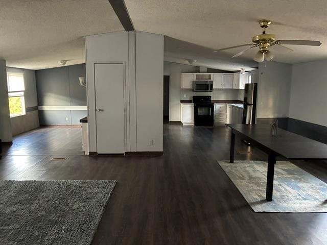 8516 Fm 3136 in Alvarado, TX - Building Photo - Building Photo