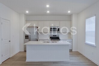 212 Birch Ave in Warner Robins, GA - Building Photo - Building Photo