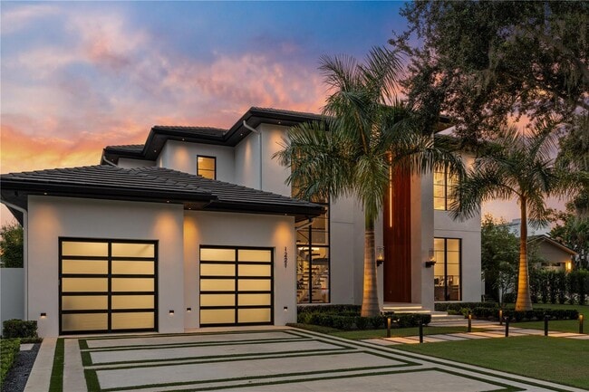 property at 1221 Richmond Rd