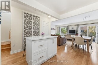 112 Kersey Crescent in Richmond Hill, ON - Building Photo - Building Photo