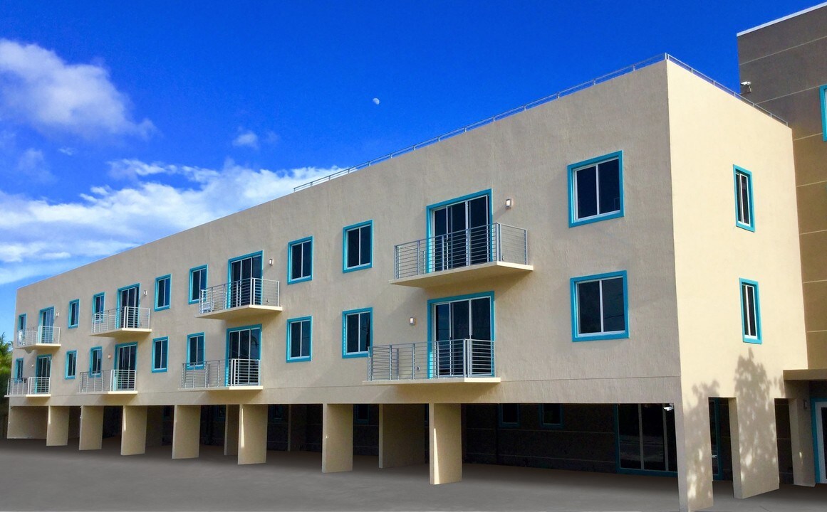 The Grandeur at Oakland Park in Oakland Park, FL - Foto de edificio