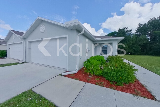 9143 Aegean Cir in Lehigh Acres, FL - Building Photo - Building Photo