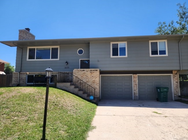 5075 Manzana Dr in Colorado Springs, CO - Building Photo - Building Photo