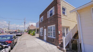 11 S Washington Ave in Margate City, NJ - Building Photo - Building Photo