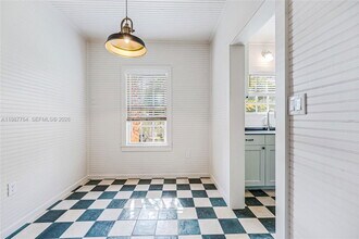 3826 Oak Ave in Miami, FL - Building Photo - Building Photo