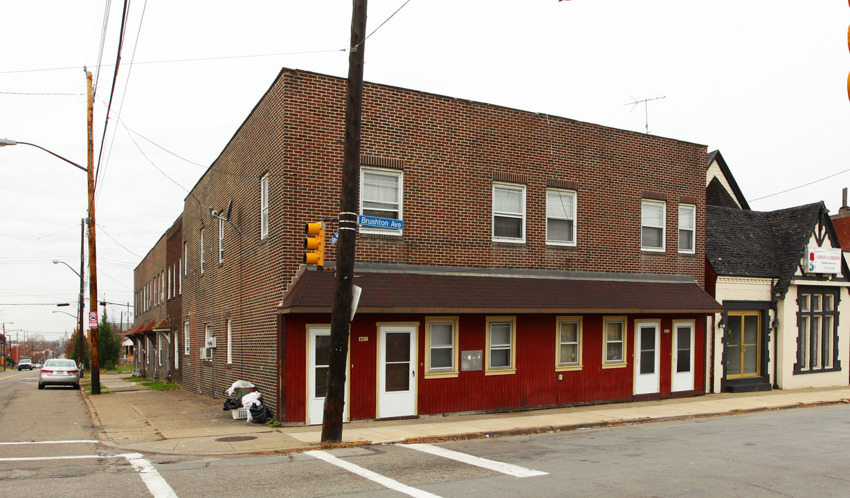 601-603 Brushton Ave in Pittsburgh, PA - Building Photo