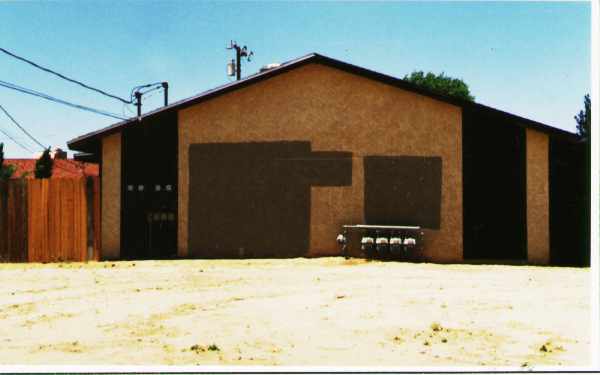 12652 Kiowa Rd in Apple Valley, CA - Building Photo - Building Photo