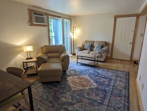 Village Green Apartments in Lowville, NY - Foto de edificio - Building Photo