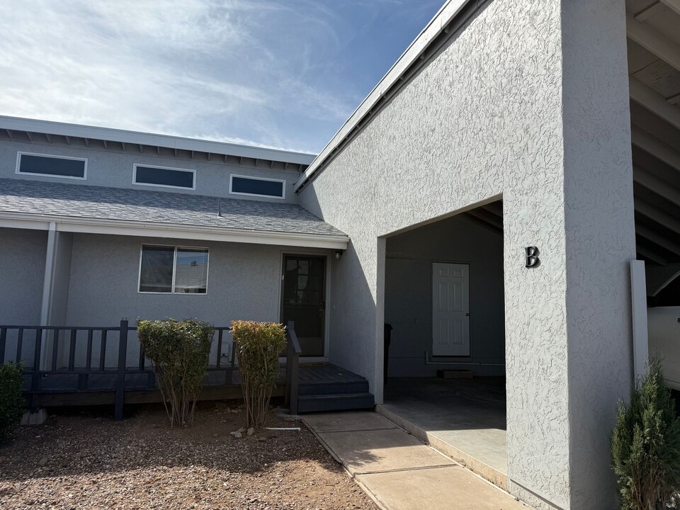 716 S 8th St in Cottonwood, AZ - Building Photo