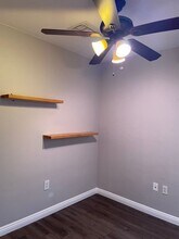 1438 N Hualpai Rd in Tucson, AZ - Building Photo - Building Photo