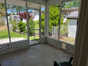 317 S Pam Ave-Unit -3 in St. Charles, MO - Building Photo - Building Photo