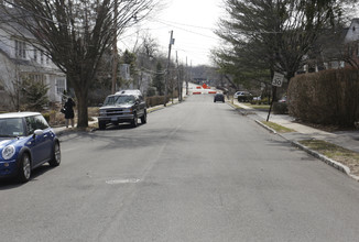 48 Parkway Rd in Bronxville, NY - Building Photo - Building Photo