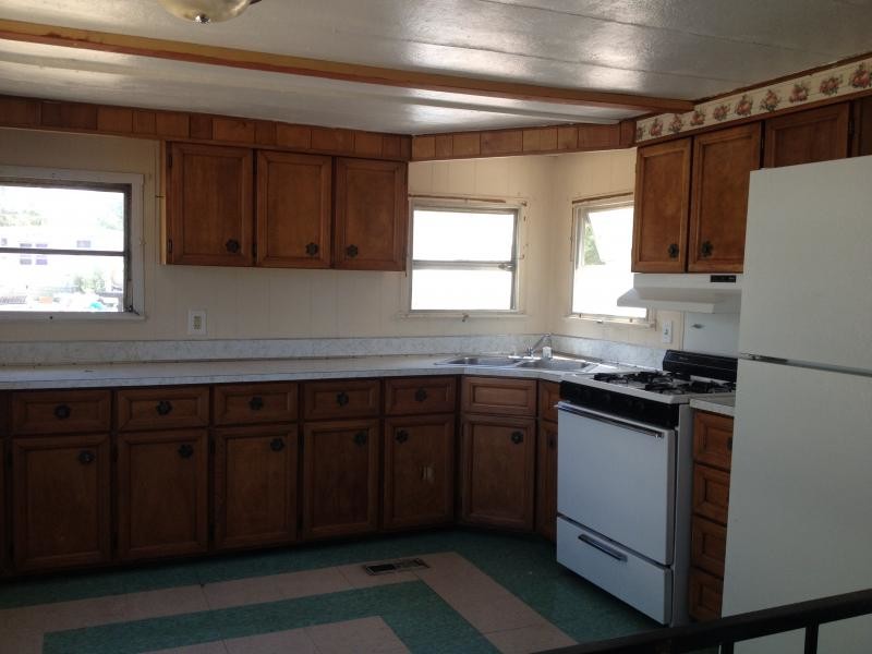 2160 Washington St in Canon City, CO - Building Photo