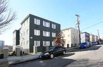701-725 Brandywine St SE in Washington, DC - Building Photo - Building Photo