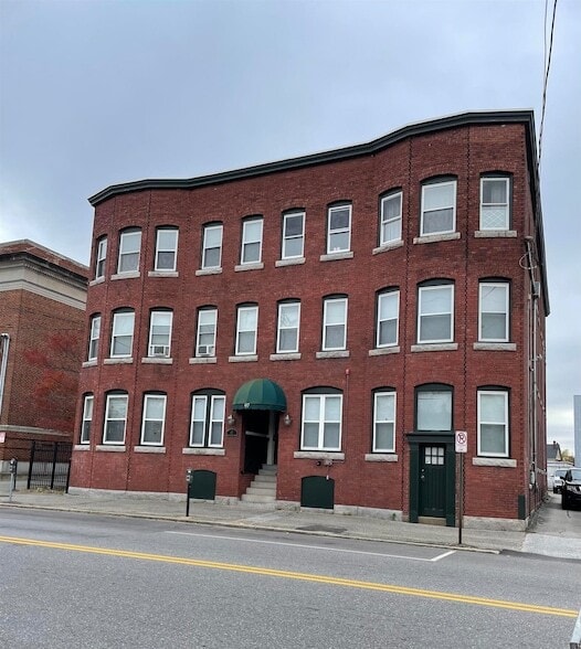 property at 95 Bridge St