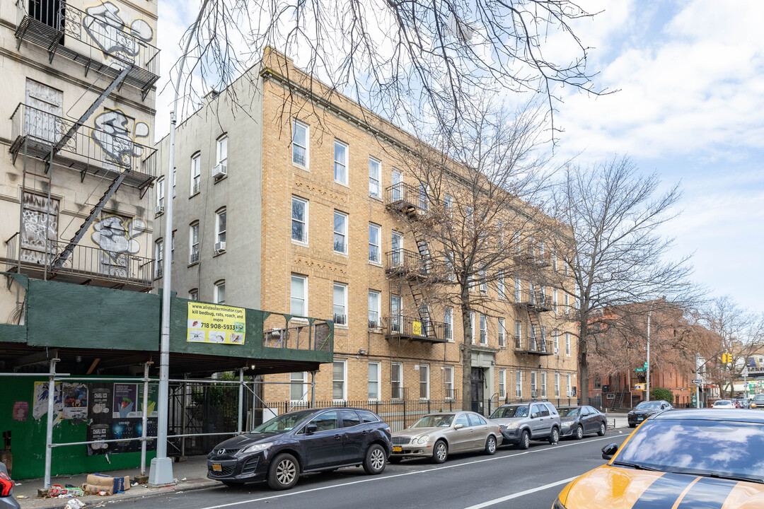 78-88 Brooklyn Ave in Brooklyn, NY - Building Photo