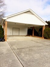 4704 Pauline Ct in Summerfield, NC - Building Photo - Building Photo