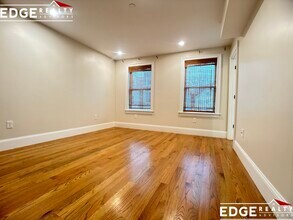 137 Princeton St in Boston, MA - Building Photo - Building Photo