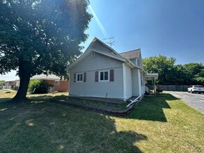 2708 44th St SE in Kentwood, MI - Building Photo - Building Photo