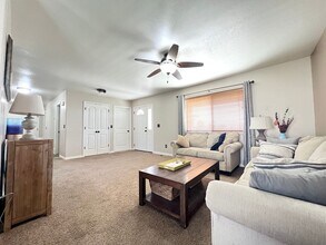 7583 Naomi Ln in Eagle Mountain, UT - Building Photo - Building Photo