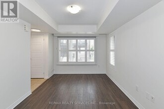 142 William Duncan Rd in Toronto, ON - Building Photo - Building Photo