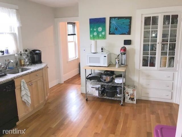 65 Medford St-Unit -Apt 1 in Medford, MA - Building Photo