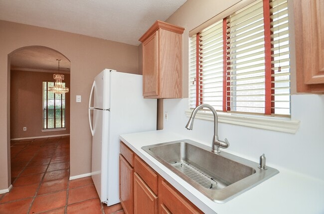 property at 17315 Kenton Crossing Ln