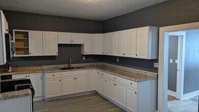 812 E 3rd St in Oil City, PA - Building Photo - Building Photo