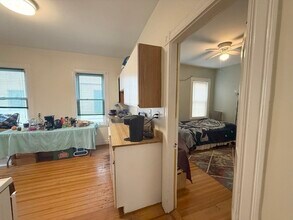 34 Belknap St in Somerville, MA - Foto de edificio - Building Photo