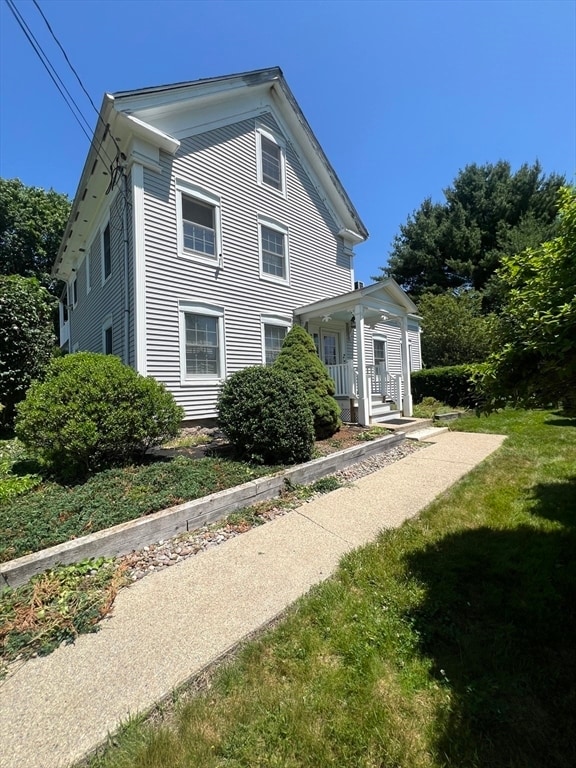 282 Village St in Medway, MA - Building Photo - Building Photo