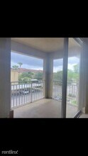 6559 Emerald Dunes Dr in Royal Palm Beach, FL - Building Photo - Building Photo