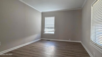 3746 Cameron St, Unit 02-202 in Farmville, NC - Building Photo - Building Photo